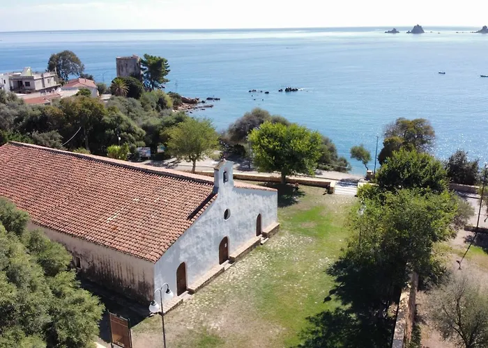 Mediterraneo Hotel 3*